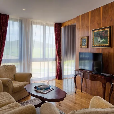 Invicto 3* Elenovo (Sliven)