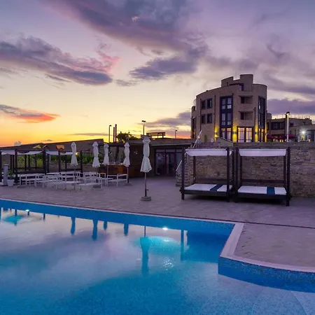 Hotel Invicto Elenovo (Sliven)