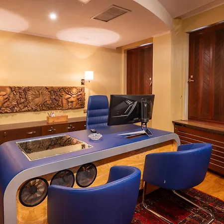Hotel Invicto 3*